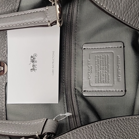 COACH F28997 Lexy Shoulder Bag - Picture 9 of 13